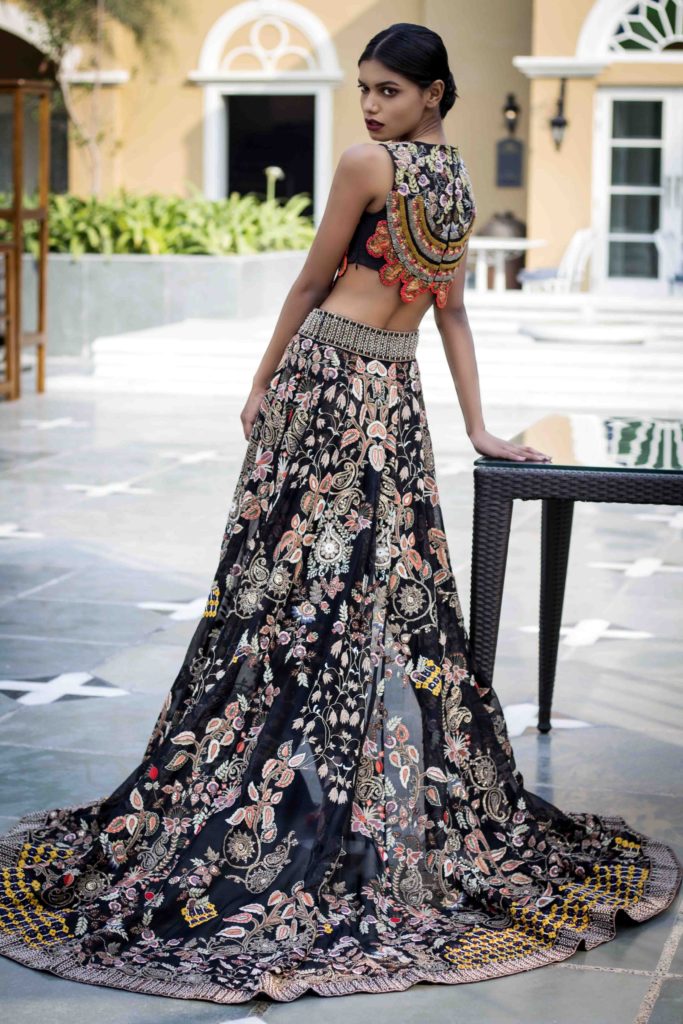 fashion-photgraphy-anamika-khanna-priyanka-tamakhuwala